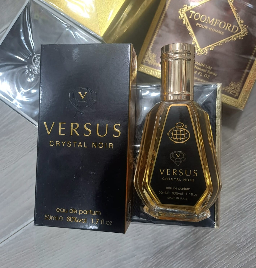 Versus Crystal Noir 50ml Fragranceworld - Perfume For Men